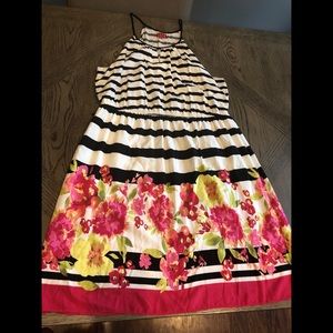 FLORAL WITH BLACK & WHITE STRIPES DRESS 😍